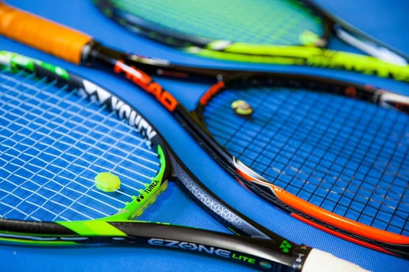 How to Choose a Tennis Racket A Detailed Buyer s Guide